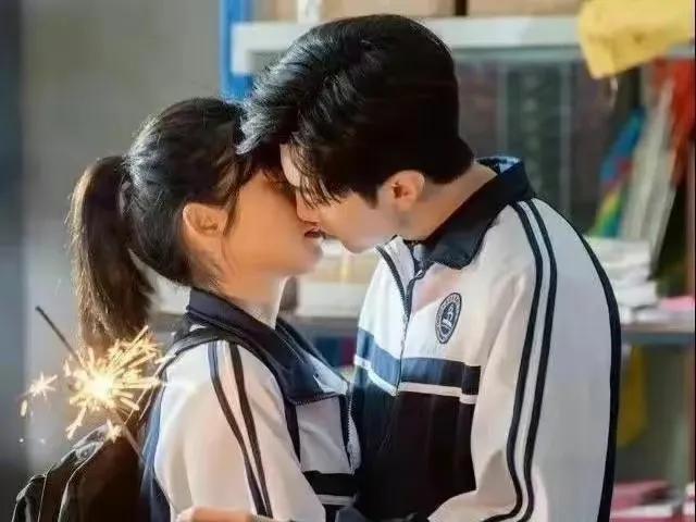 高分甜宠剧推荐，看完比自己谈恋爱还上头