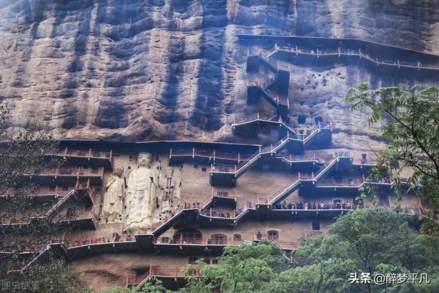 天水麦积山石窟，新华社千年麦积石窟（<甘肃5A级景区>）
