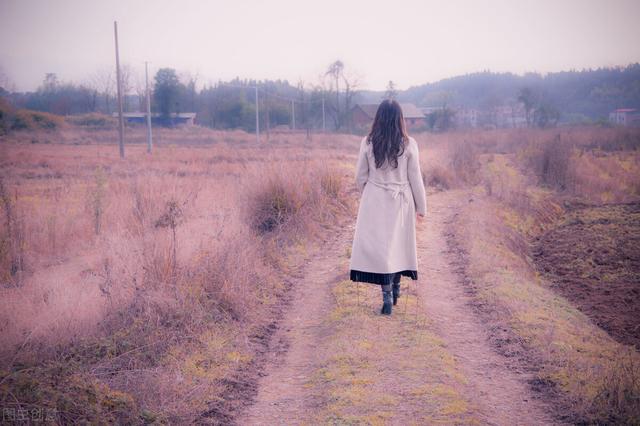 如何提升自己的口才表达能力，怎么提高表达能力（如何提升自己的口才水平）