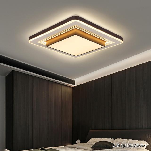 客厅吸顶灯如何挑选，买客厅吸顶灯怎么选（不同空间配什么样的灯才合适）