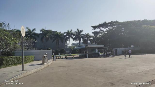 viipoo是什么牌子手机，vivo旗下手机品牌iqoo（OPPO与VⅰⅤO是一家吗）