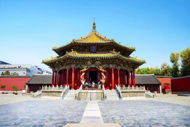 东北沈阳著名旅游景点有哪些，辽宁沈阳著名景点（沈阳——经典必去的十个地方都有哪些）
