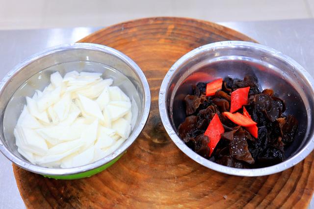 冬季女性养生食谱，冬季女性养生食谱有哪些（建议大家冬天多吃5样）