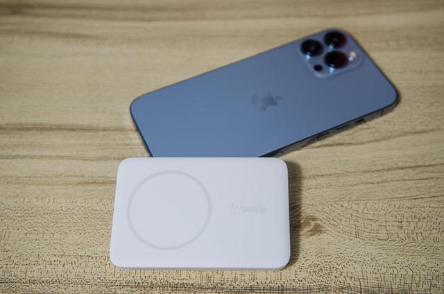 苹果手机简介，苹果手机品牌介绍（我的iPhone13使用四个月优缺点汇总与配件推荐）