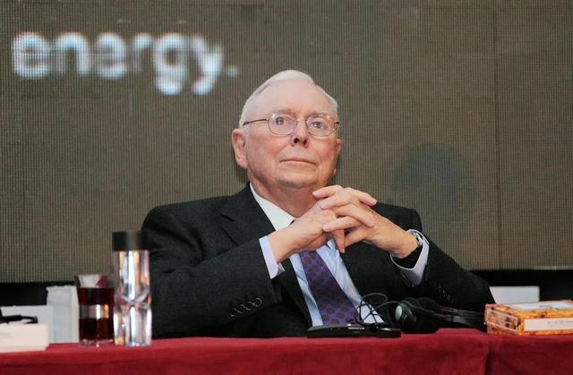 表示顶级最厉害的字，形容一个人实力很强的字（拙——最聪明的选择）