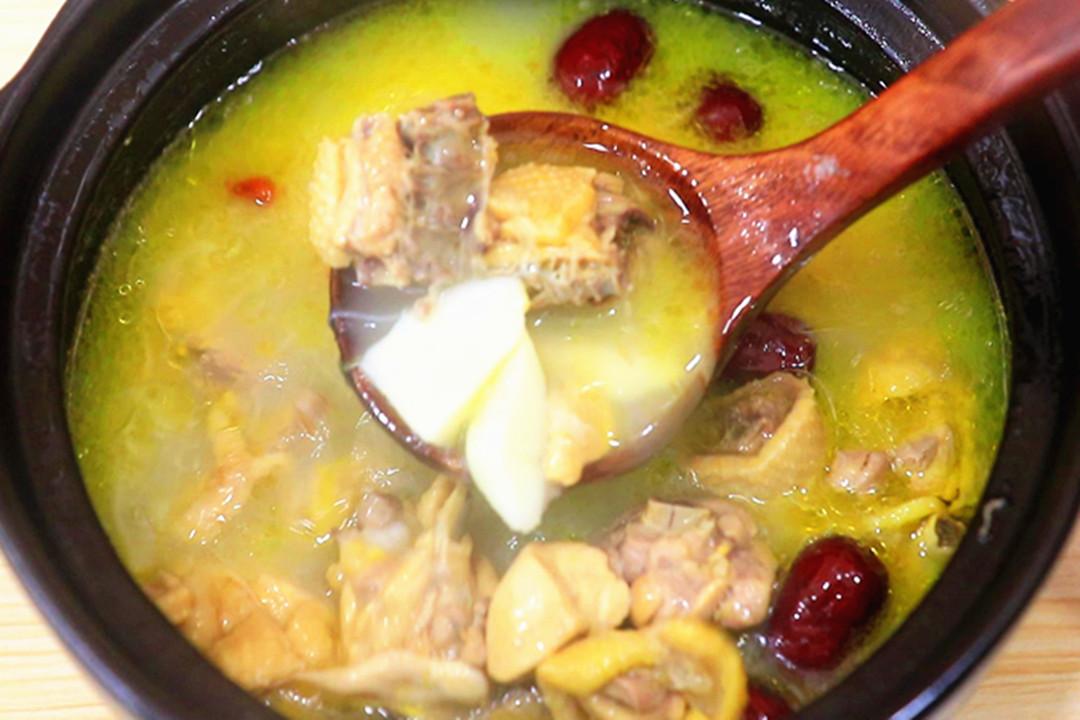 水鱼煲鸡汤的做法(入秋后) - 去钓鱼