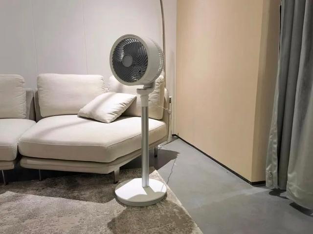 空调扇的优点和缺点，空调扇的优点和缺点有哪些（落地扇、塔扇、无叶扇、循环扇）