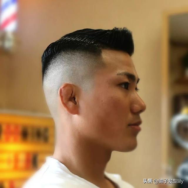 碎发刘海图片男，最新男生短碎发型图片（清爽帅气男士发型18款）