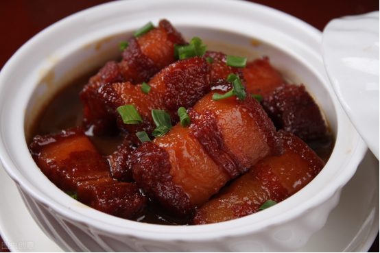 猪肉去腥的方法，猪肉去腥的最好方法（猪肉清洗有人用热水）