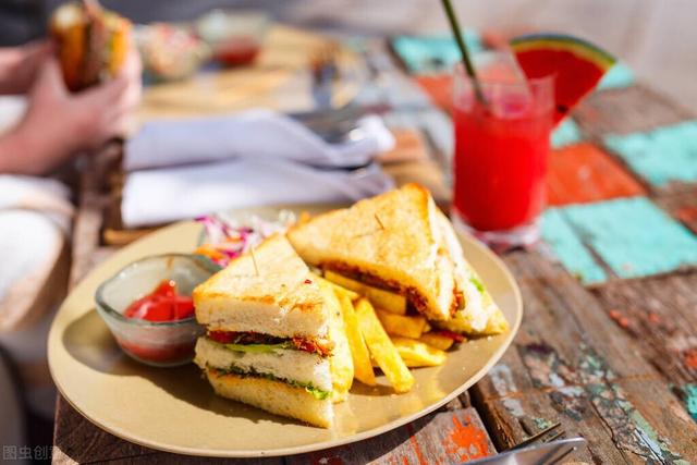 一个月减肥10斤方法，如何一个月减肥10斤（减肥试过的一个月减10斤）