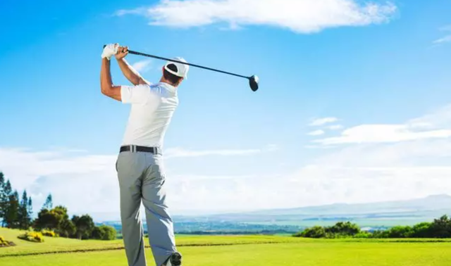 高尔夫球练习场，高尔夫练习场与普通球场的区别（如何设计高标准的高尔夫练习场）