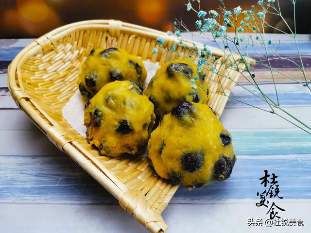 年糕片怎么做好吃，切片回锅比“蜜三刀”还香甜