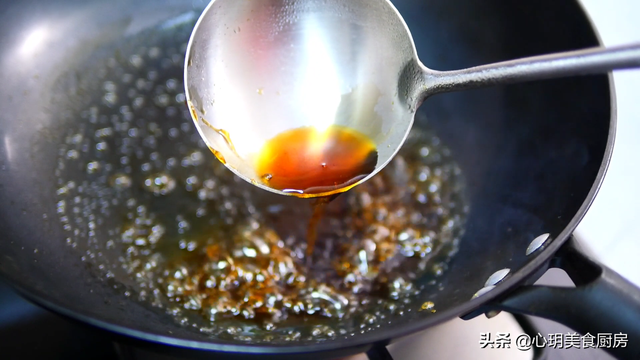 如何制作牛奶鸡蛋布丁，制作牛奶鸡蛋布丁的原理（教你在家自制焦糖布丁）