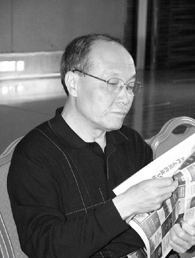 81年是什么命，81年属什么（81年邓小平收到陈独秀后人来信）