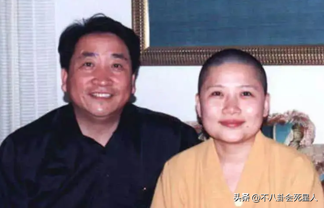 陈晓旭为什么出家，陈晓旭是否爱欧阳奋强（遁入空门的9位明星）