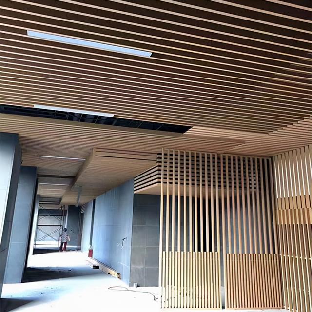 格栅吊顶的特点，木格栅吊顶工艺（木纹铝格栅吊顶）