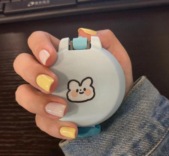 美甲单色款式图片，好看纯色美甲款式盘点（美甲♥温柔纯色系）