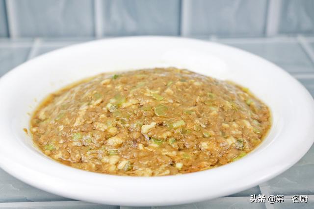 芹菜饺子馅的做法，芹菜饺子馅的做法大全（头伏的饺子用这4种菜调馅）