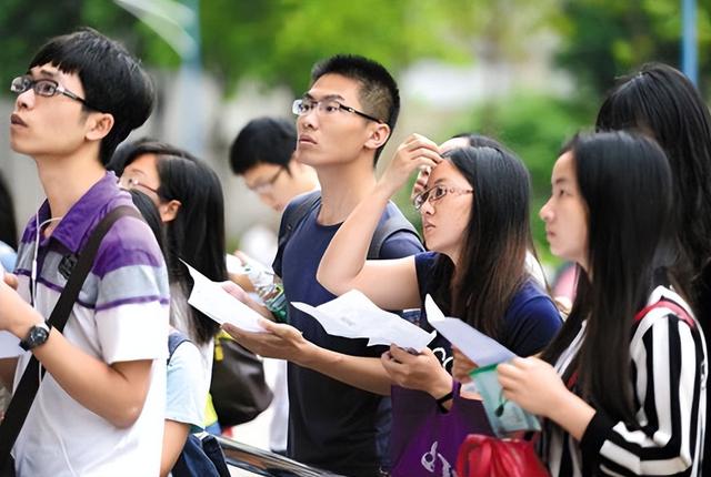 轨道交通专业就业前景如何，轨道交通的就业前景和方向（录取分数不高的3所轨道交通类大学）