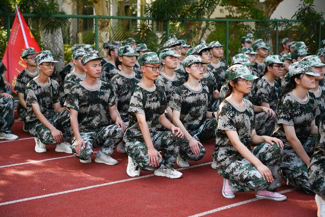 淮安市清浦中学，2020淮安市清浦中学高考喜报成绩、本科一本上线人数情况（清江浦区：无迷彩，不青春）