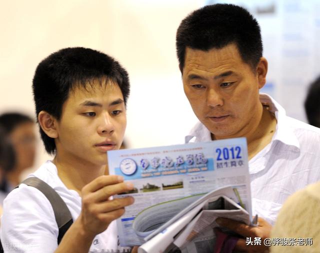 文科有哪些好专业，大学文科有哪些专业就业前景好（我整理出来10个）