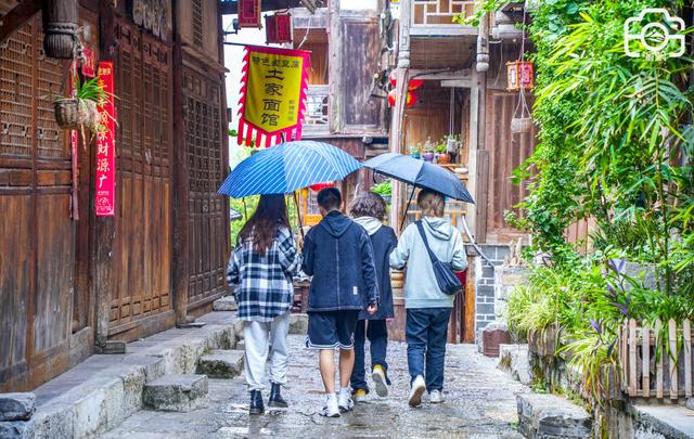 酉阳桃花源景区，重庆酉阳桃花源景区几月份去合适（桃花源、叠石花谷、龚滩古镇等六大景点玩到尽兴）