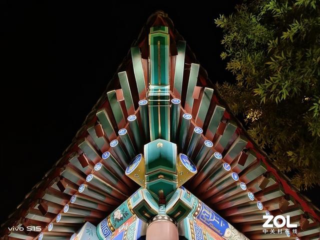 vivo s15详细参数，vivo（一款人像旗舰研究上性能了）