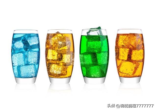 中国人为什么喜欢喝碳酸饮料（饮用碳酸饮料10大理由各具特色）