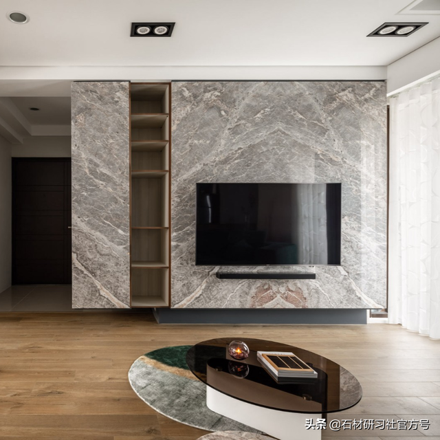 背景墙装饰材料，背景墙装饰材料有哪些（电视背景墙要高级）