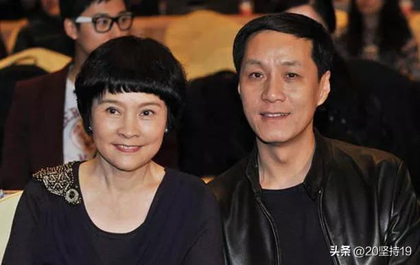 古人言女大三女大四，抱金砖”是什么意思吗