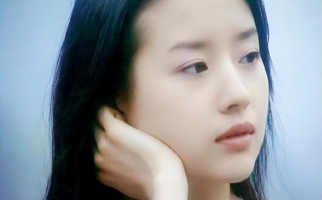 潘粤明董洁离婚原因，董洁为什么那么恨潘粤明（她为什么会和潘粤明离婚）