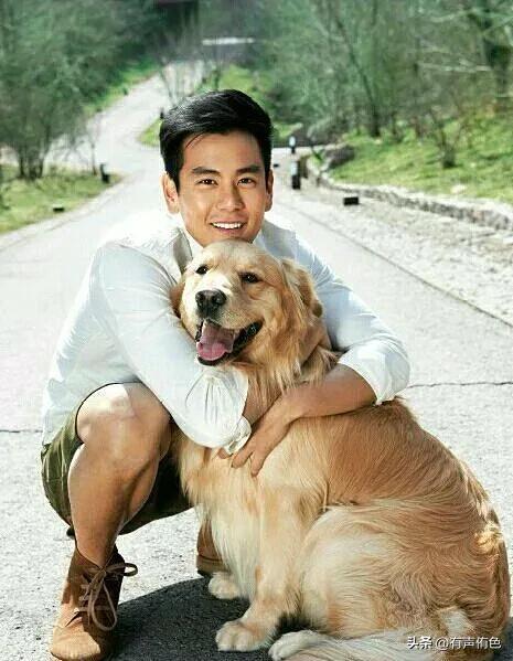 胡歌薛佳凝二人是谁给胡歌介绍的，为什么是她拿下了胡歌