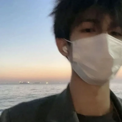 男照片真实头像图片，真人男生头像帅气微信（让你失望的人怎么可能只让你失望）