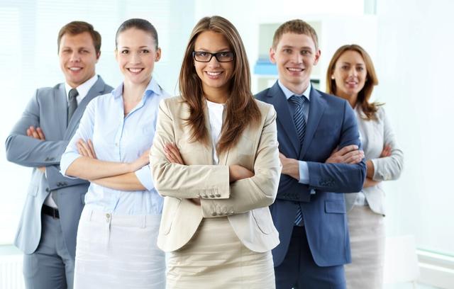 夸人会说话的句子，赞美别人会说话的句子（会说话的技巧：你这样夸客户）