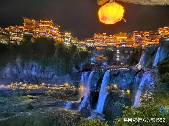 芙蓉镇门票多少钱，芙蓉古镇门票免费时间（自驾游湘西芙蓉镇）