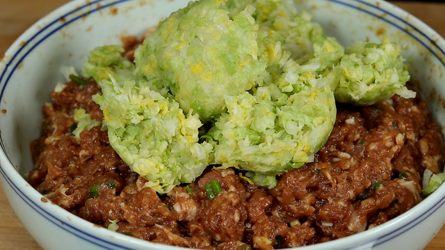 饺子的制作步骤，制作饺子最棒方法（牢记“3放2不放”）