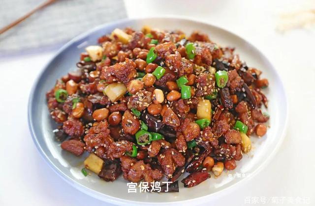 四川小吃排行榜前十名，四川美食排行榜前十名（讲讲四川的美食）