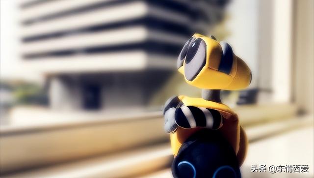 很无奈很无奈的朋友圈说说，朋友圈很无奈的句子（心情低落的句子）