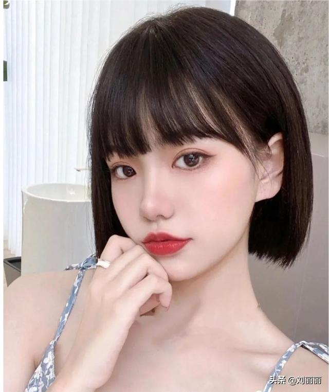 女生短头发发型2019图片
