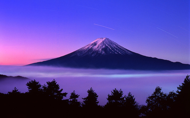 富士山在日本哪里，日本富士山在日本的位置（富士山喷发进入倒计时）