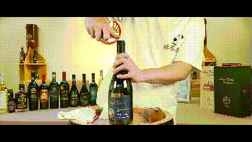 制作葡萄酒的方法步骤，怎样制作葡萄酒的方法（如何优雅的给葡萄酒开瓶图文详解）