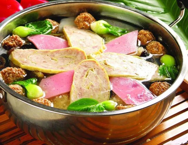 湖南特色菜谱有哪些，湖南家常菜菜谱大全（湖南最经典的10道湘菜）