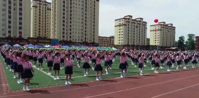 安全裤有什么作用，安全裤存在的意义（女生穿校裙要不要穿“安全裤”）