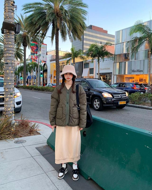 女生如何搭配衣服，女生如何搭配衣服才好看（试试这几款显气质的穿搭）