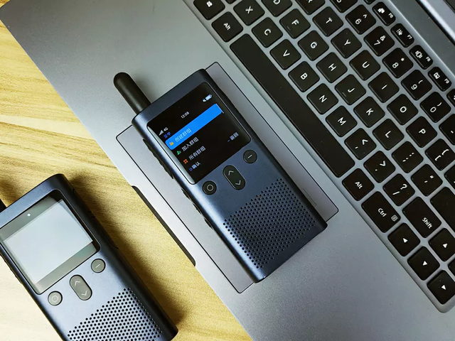 对讲机怎么说话，对讲机怎么使用最好（小米公网对讲机VS手机语音）