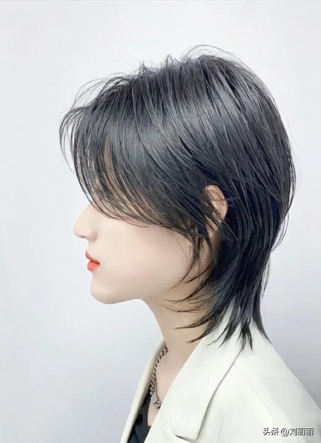 怎么做出适合自己的发型，怎么弄个适合自己的发型（想换发型怎么做）