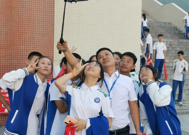 衡水中学全国排名，衡水中学全国排名榜（最新国内前20高中排名出炉）