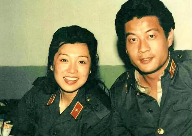 演员巫刚个人资料，“不老男神”巫刚