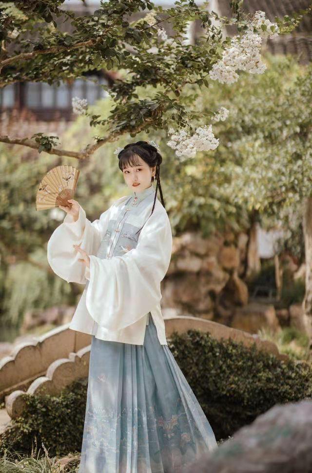 马面裙的搭配方法，马面裙怎么搭配日常衣服（轻松吊打国外奢侈品）