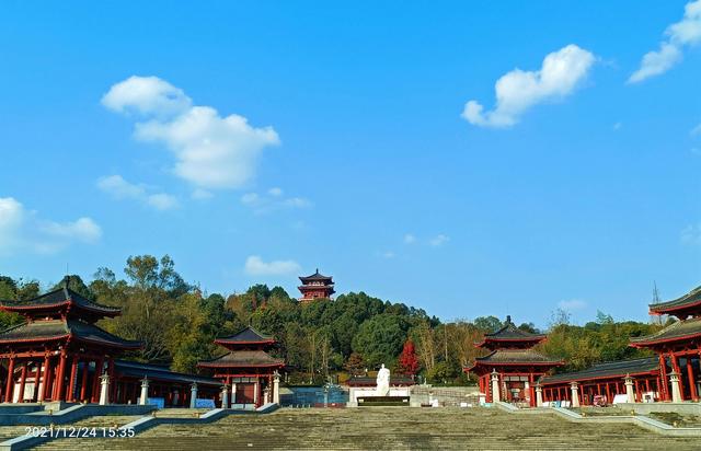 苍梧是什么意思，大丈夫当朝碧海而暮苍梧是什么意思（东涉溟海”都到过哪些地方）